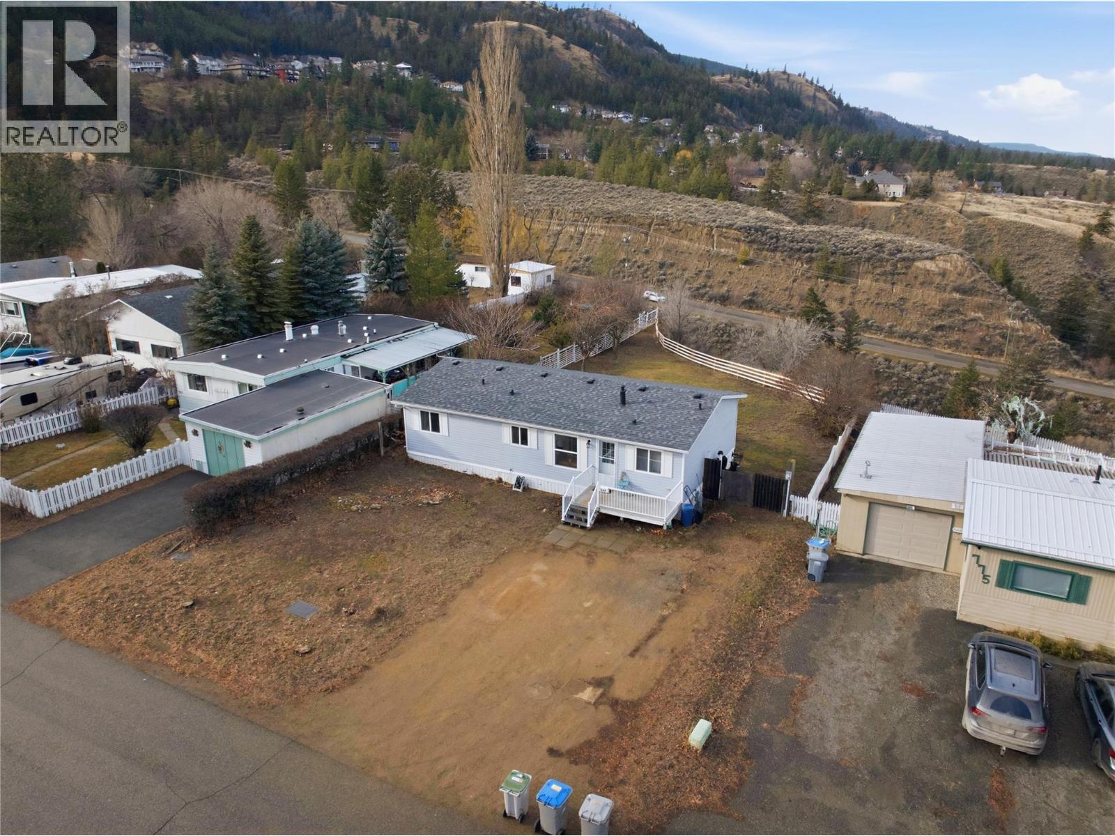 779 Klahanie Drive, Kamloops, British Columbia  V2C 5R1 - Photo 30 - 10383775