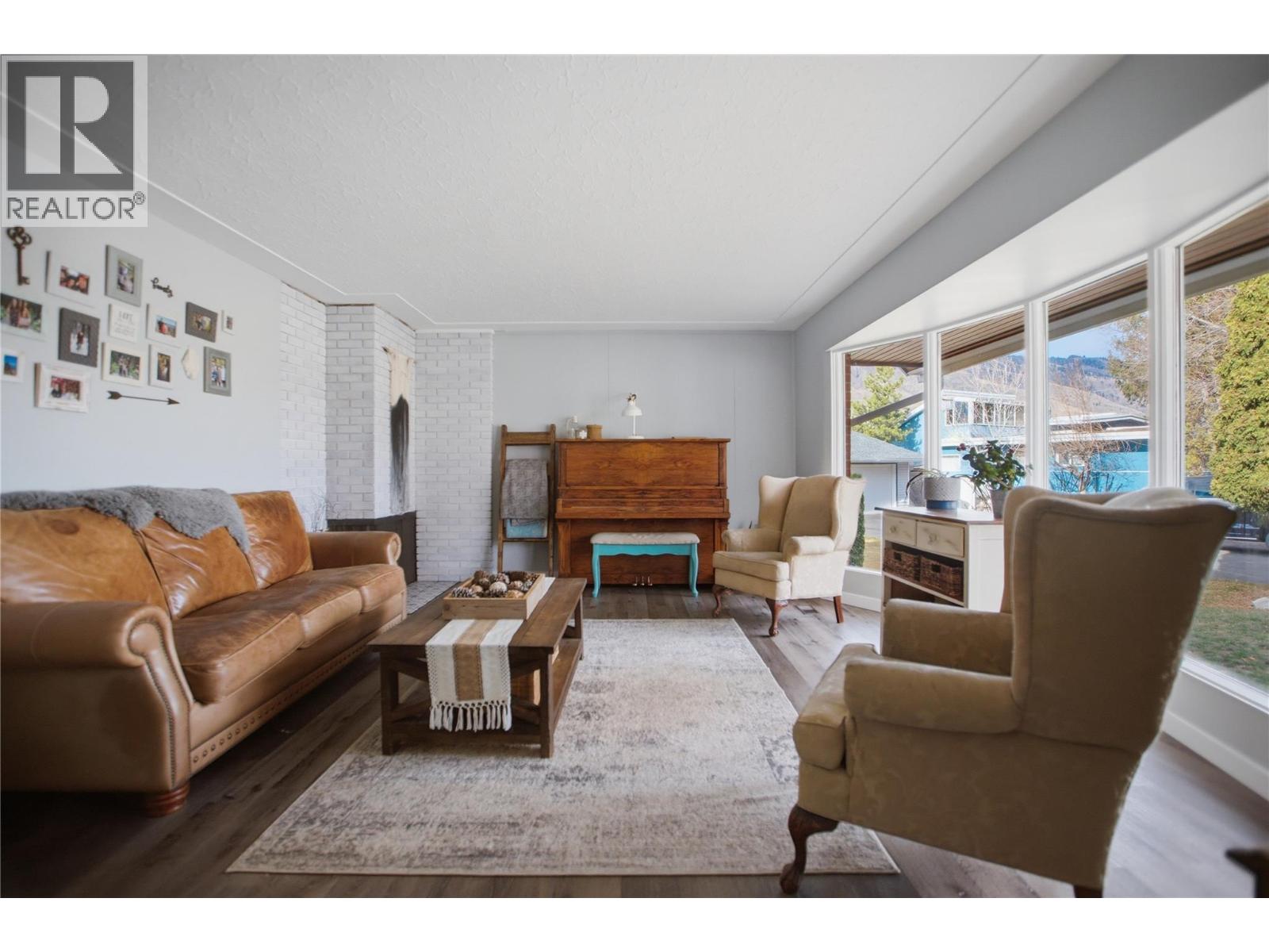 1834 Russet Wynd, Kamloops, British Columbia  V2C 4N5 - Photo 9 - 10383763