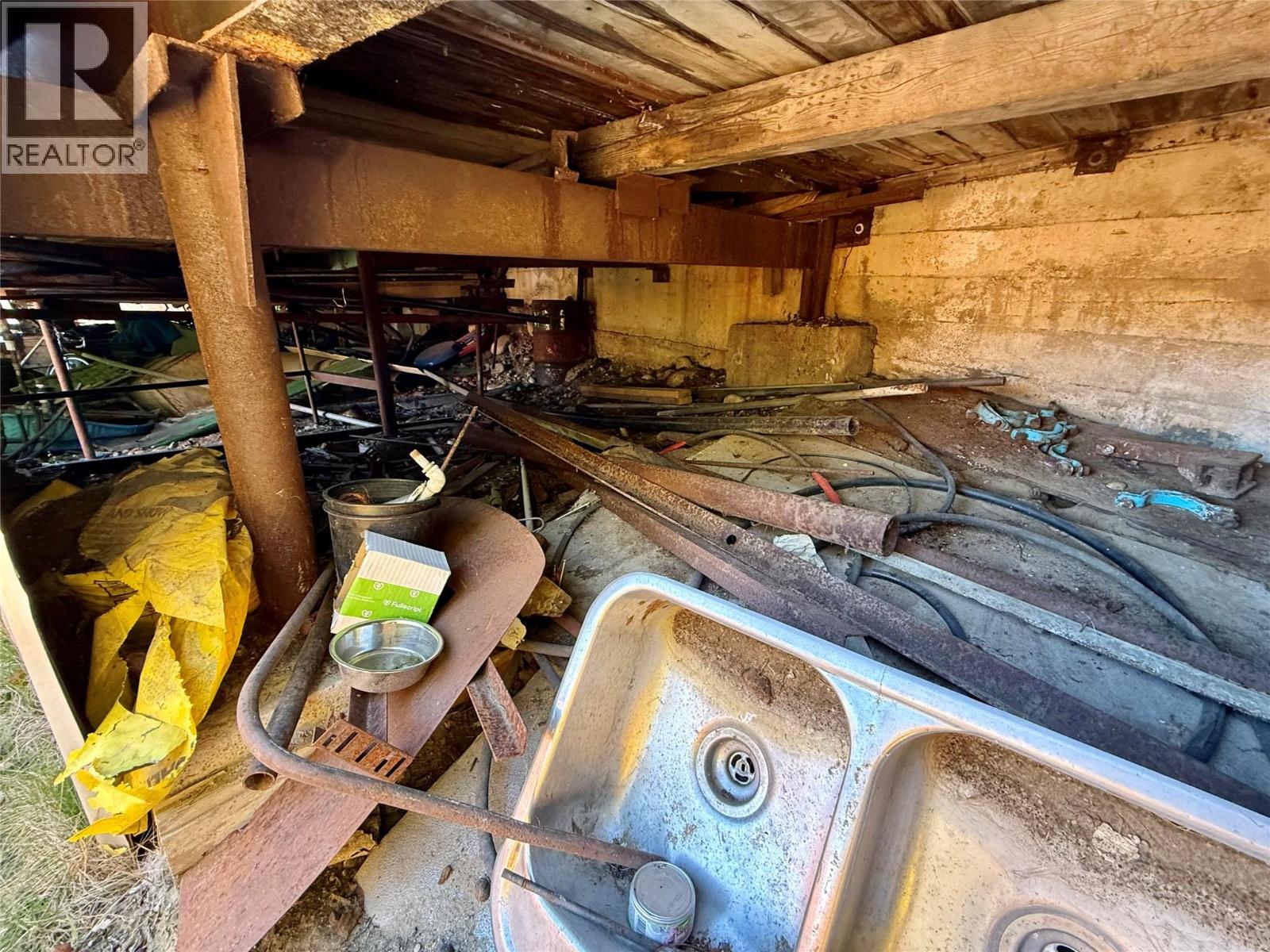 604 11th Street, Castlegar, British Columbia  V1N 2J9 - Photo 12 - 10383672