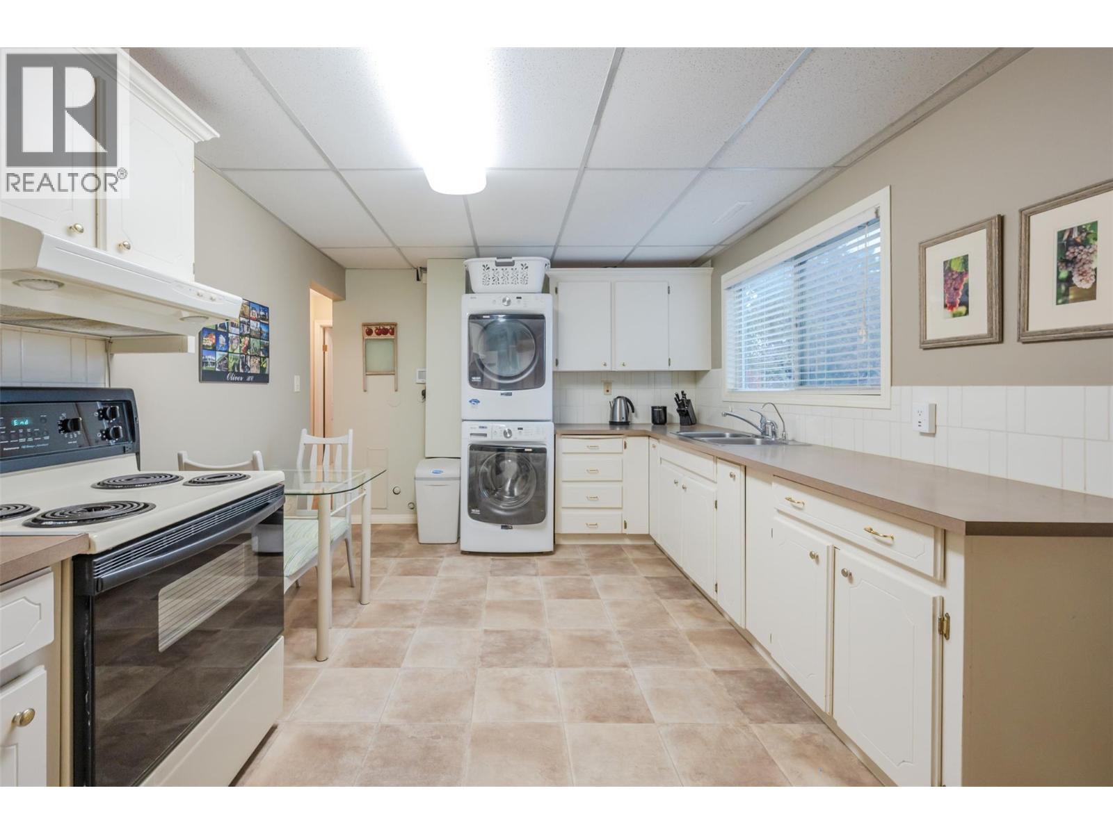 949 Panorama Crescent, Oliver, British Columbia  V0H 1T6 - Photo 29 - 10376863