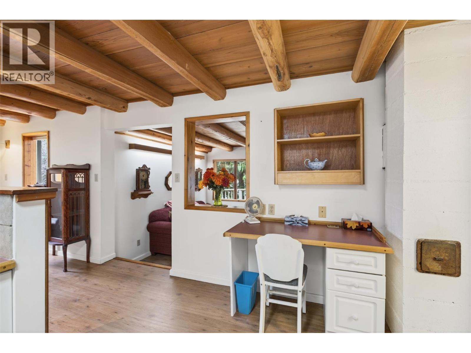 7465 Squilax-Anglemont Road, Anglemont, British Columbia  V0E 1M8 - Photo 11 - 10383728