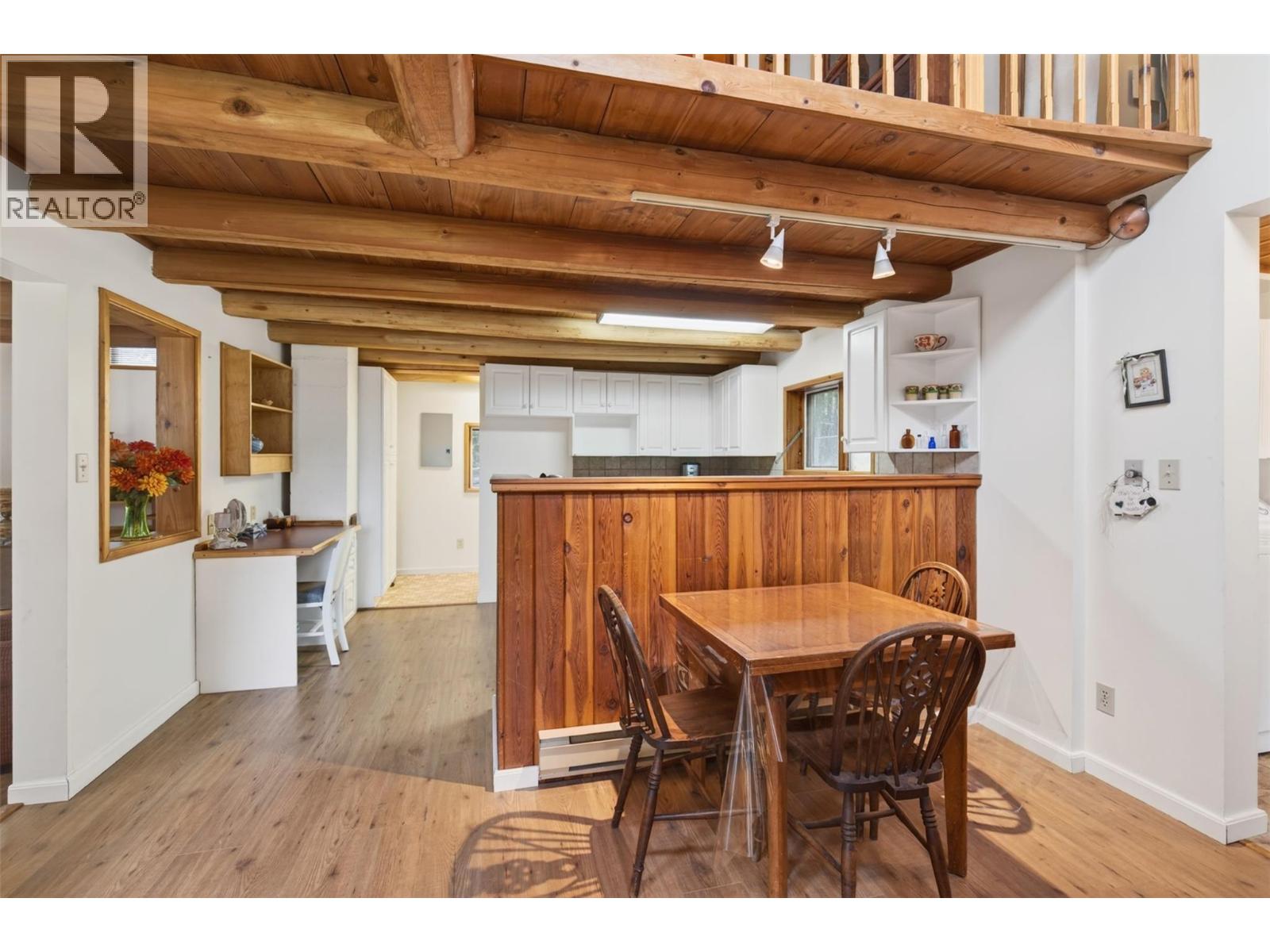 7465 Squilax-Anglemont Road, Anglemont, British Columbia  V0E 1M8 - Photo 12 - 10383728