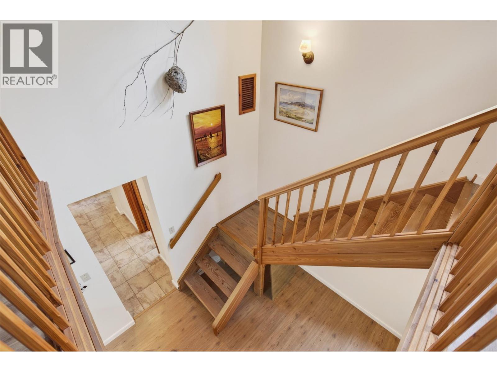 7465 Squilax-Anglemont Road, Anglemont, British Columbia  V0E 1M8 - Photo 20 - 10383728