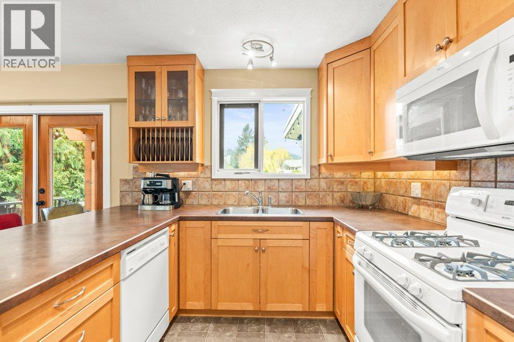 1784 Highland Drive N, Kelowna, British Columbia  V1Y 4L2 - Photo 11 - 10383158