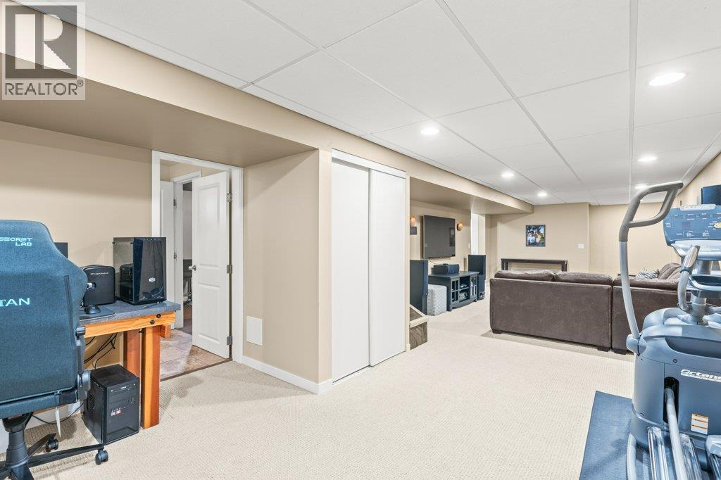 1784 Highland Drive N, Kelowna, British Columbia  V1Y 4L2 - Photo 26 - 10383158