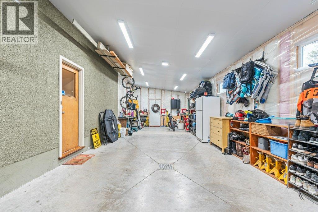 1784 Highland Drive N, Kelowna, British Columbia  V1Y 4L2 - Photo 33 - 10383158