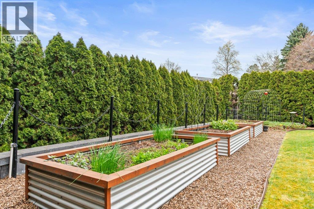 1784 Highland Drive N, Kelowna, British Columbia  V1Y 4L2 - Photo 43 - 10383158