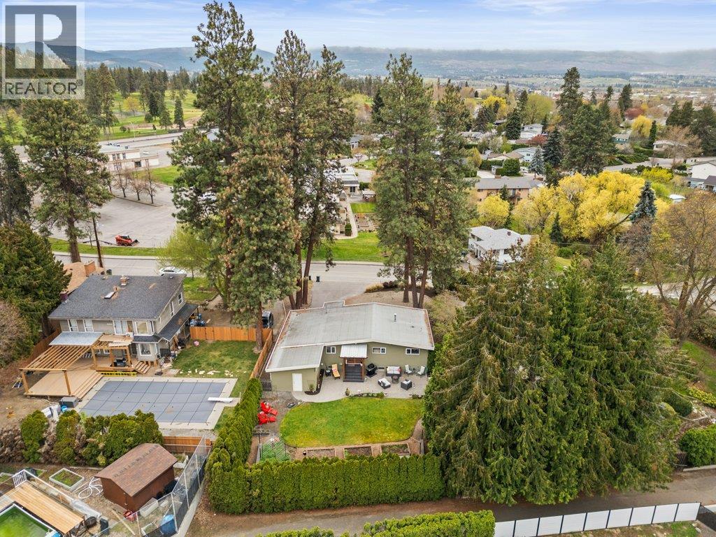 1784 Highland Drive N, Kelowna, British Columbia  V1Y 4L2 - Photo 50 - 10383158