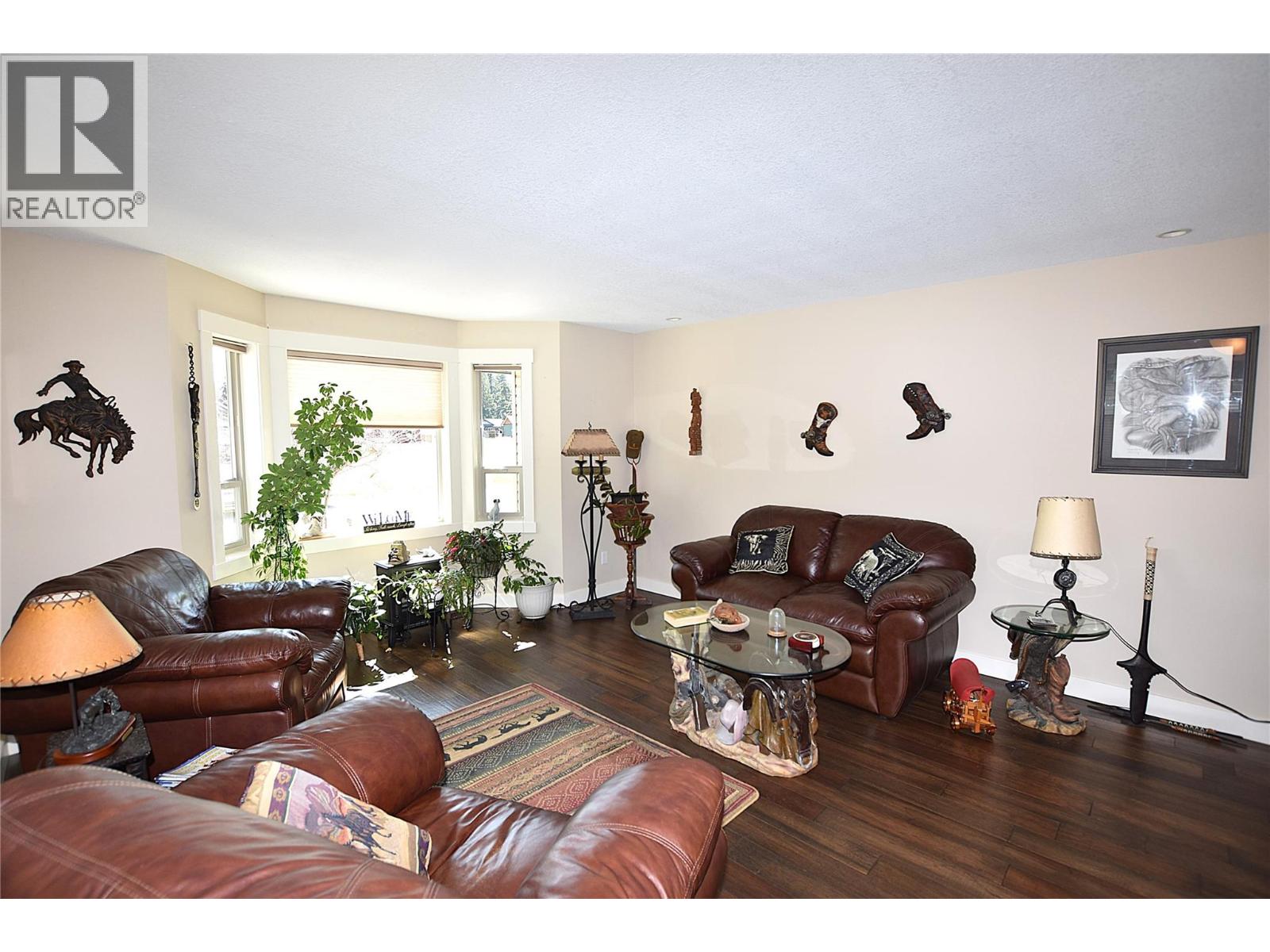 494 Kingfisher Avenue, Vernon, British Columbia  V1H 2A1 - Photo 17 - 10383643