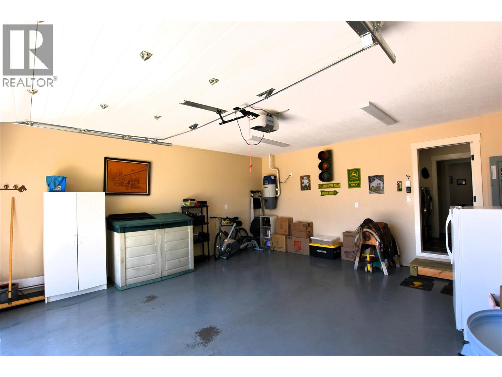 494 Kingfisher Avenue, Vernon, British Columbia  V1H 2A1 - Photo 35 - 10383643