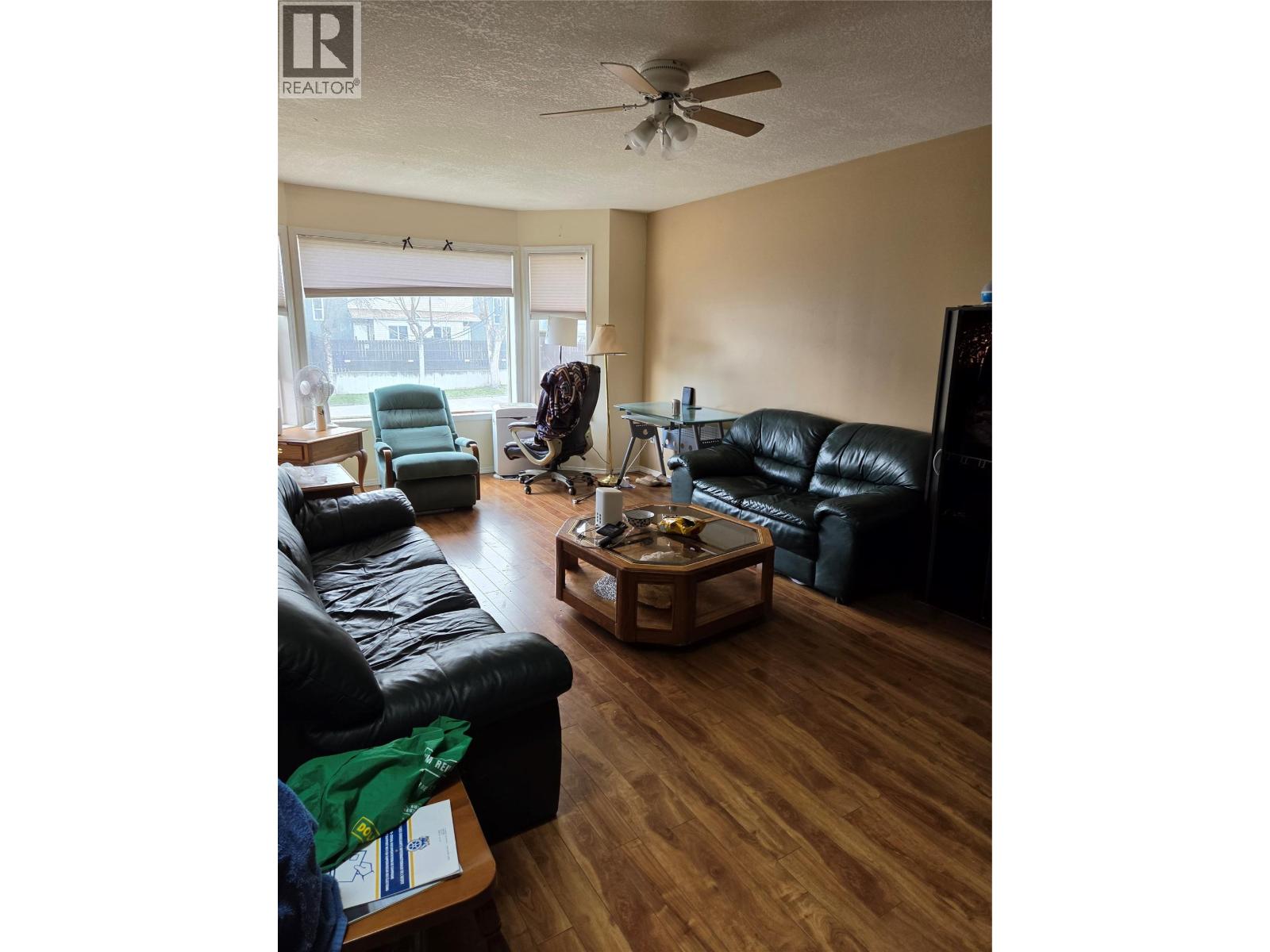 4012 19 Street, Vernon, British Columbia  V1T 7Y3 - Photo 4 - 10383513