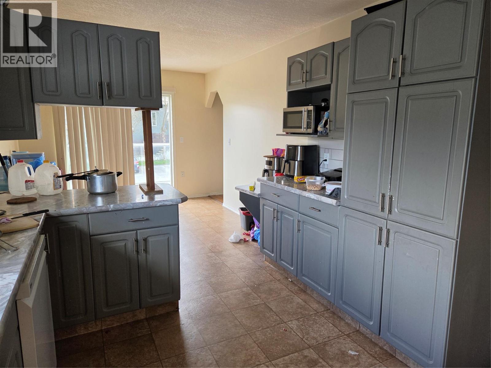 4012 19 Street, Vernon, British Columbia  V1T 7Y3 - Photo 6 - 10383513