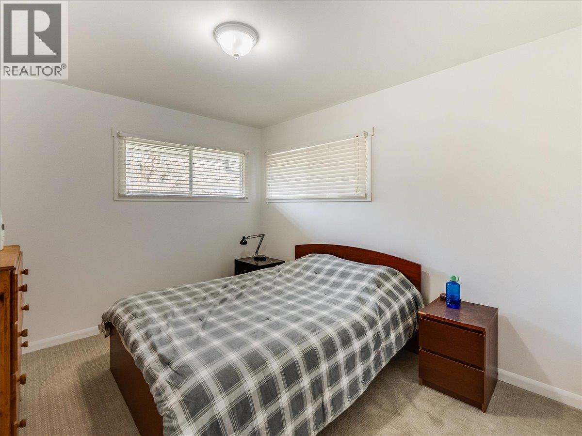 112 100th Street, Castlegar, British Columbia  V1N 3C5 - Photo 29 - 10383261