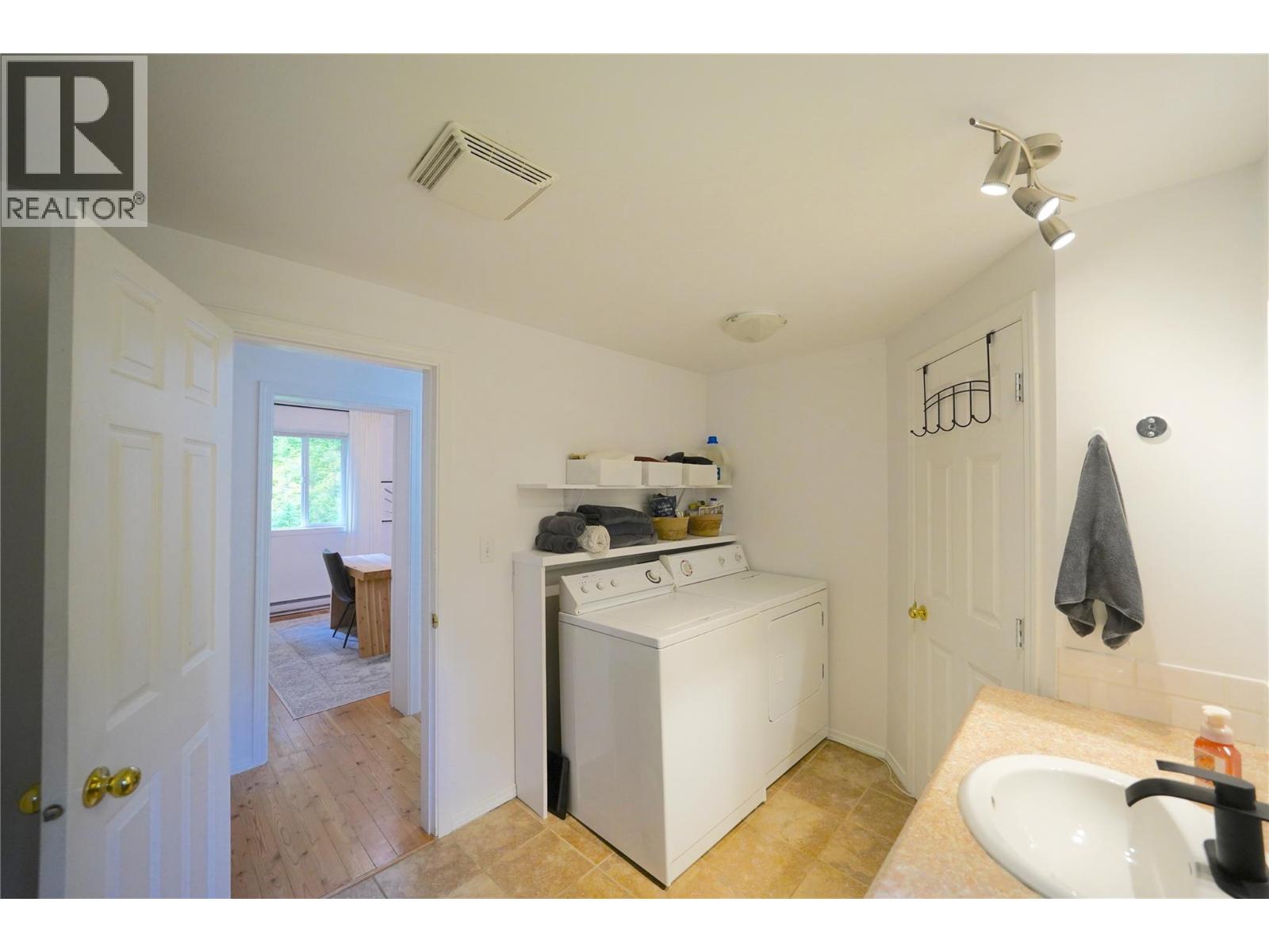 245 Alexander Road Road, Procter, British Columbia  V1L 0B5 - Photo 36 - 10383699