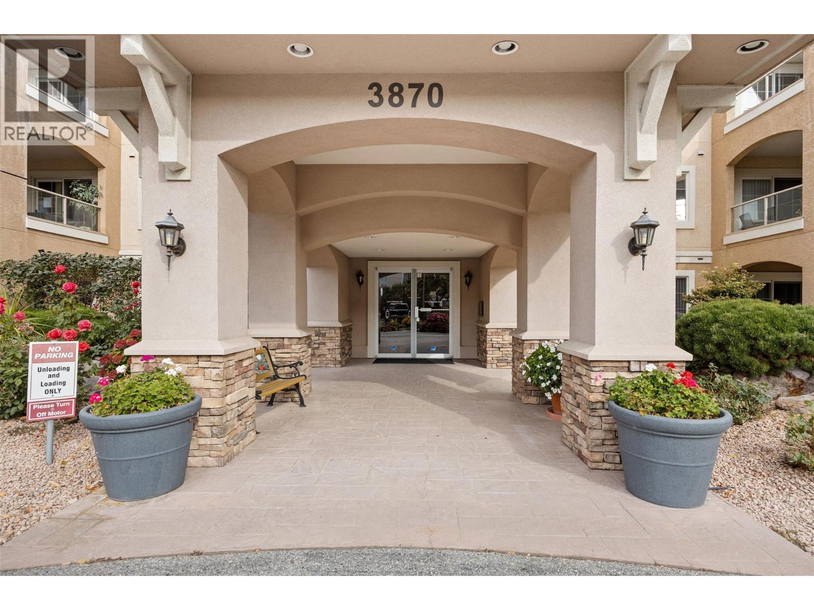 3870 Brown Road Unit# 305, West Kelowna, British Columbia  V4T 2J5 - Photo 4 - 10383778