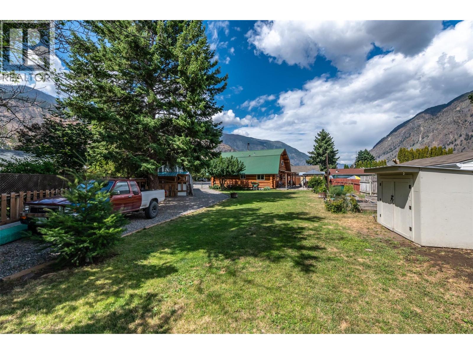 1230 Sykes Crescent, Keremeos, British Columbia  V0X 1N3 - Photo 21 - 10383568
