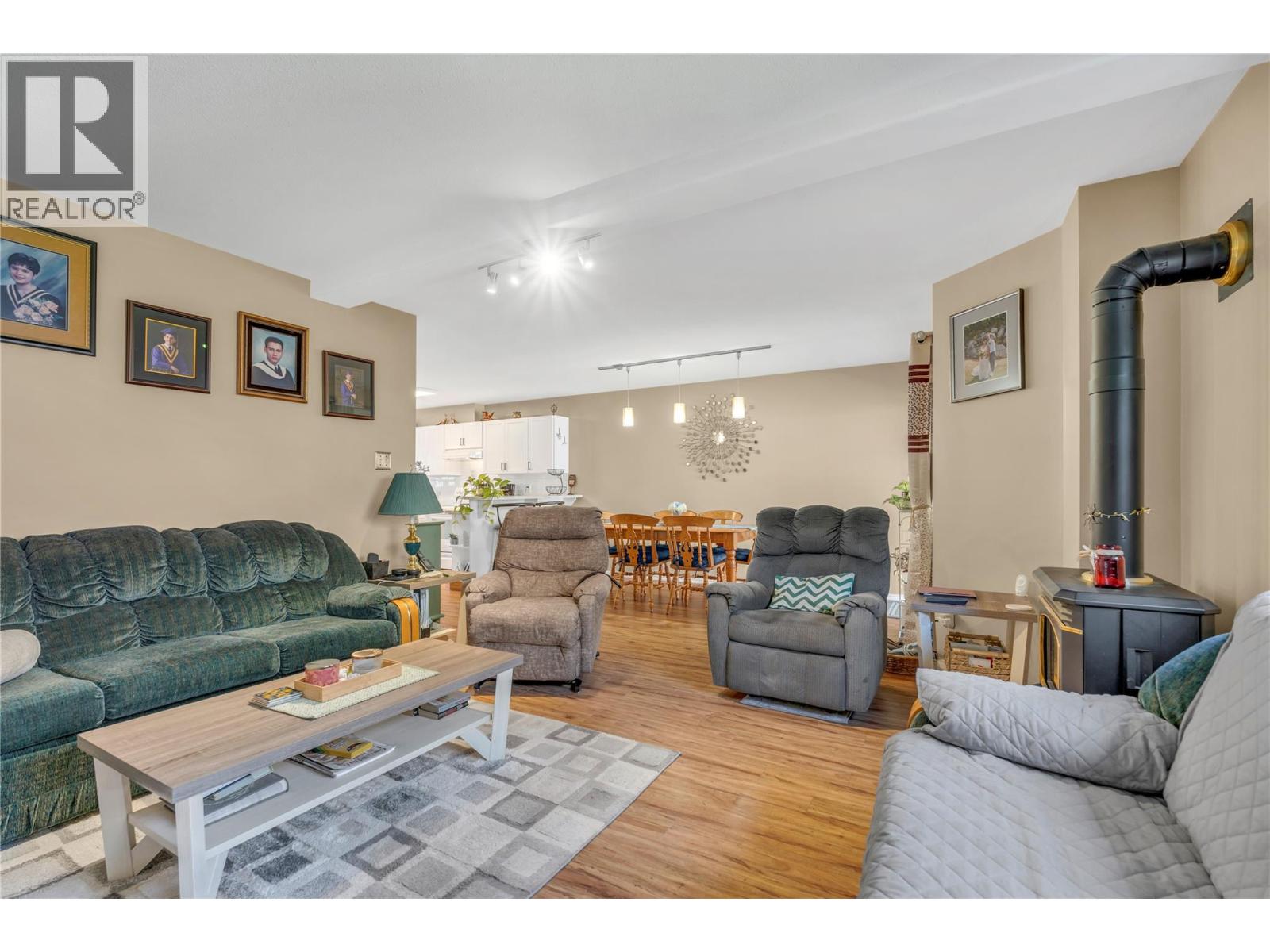 955 Robinson Avenue Unit# 102, Naramata, British Columbia  V0H 1N1 - Photo 15 - 10382147