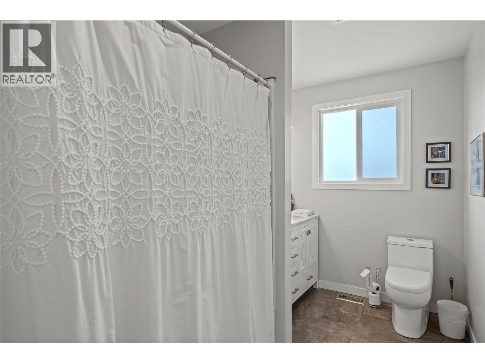 2519 Solar Road, West Kelowna, British Columbia  V4T 1P8 - Photo 12 - 10379220