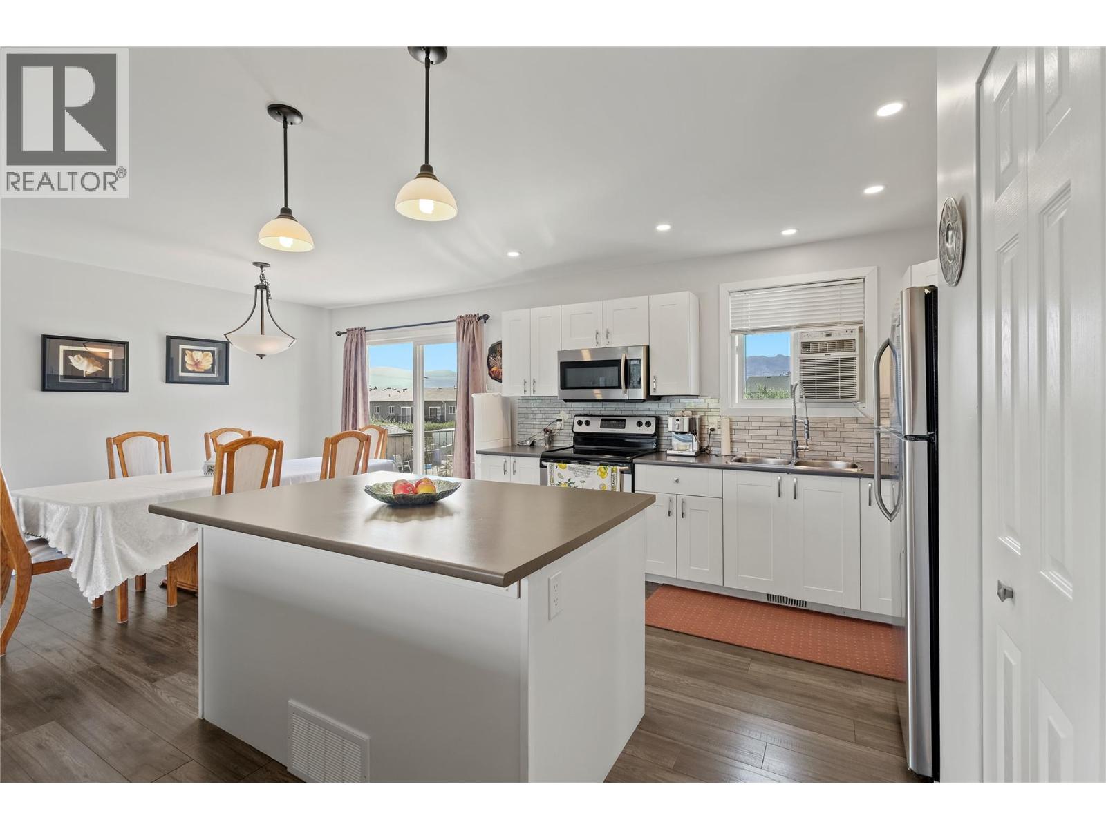 2519 Solar Road, West Kelowna, British Columbia  V4T 1P8 - Photo 9 - 10379220