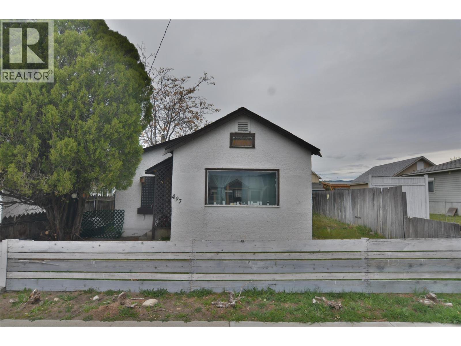 497 Bennett Avenue, Penticton, British Columbia  V2A 2P7 - Photo 3 - 10383581