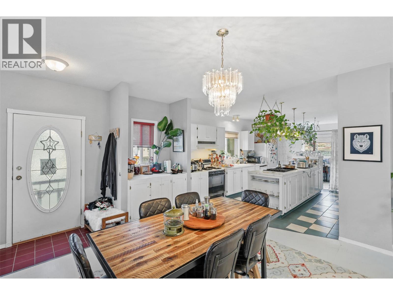 314 Linden Road, Logan Lake, British Columbia  V0K 1W0 - Photo 4 - 10383427