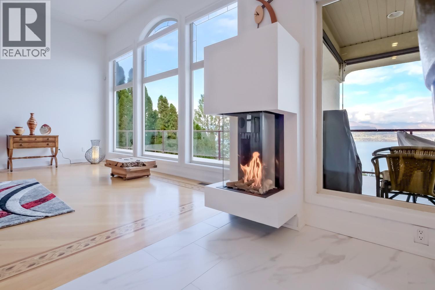 378 Okaview Road, Kelowna, British Columbia  V1W 4K3 - Photo 10 - 10383807