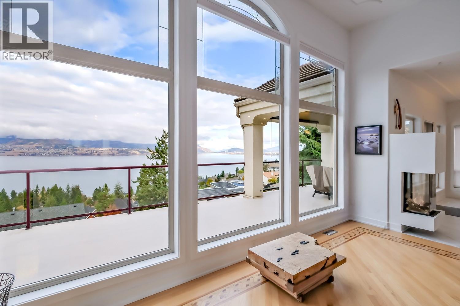 378 Okaview Road, Kelowna, British Columbia  V1W 4K3 - Photo 11 - 10383807