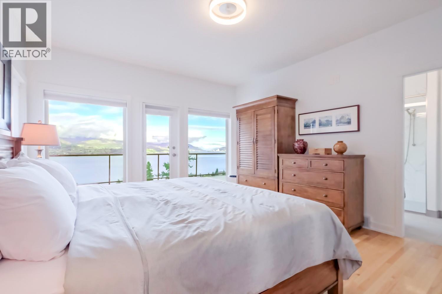 378 Okaview Road, Kelowna, British Columbia  V1W 4K3 - Photo 16 - 10383807