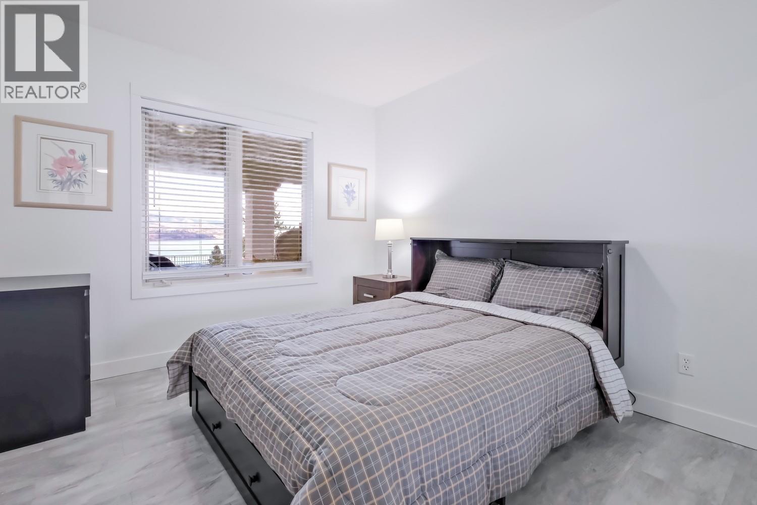 378 Okaview Road, Kelowna, British Columbia  V1W 4K3 - Photo 24 - 10383807