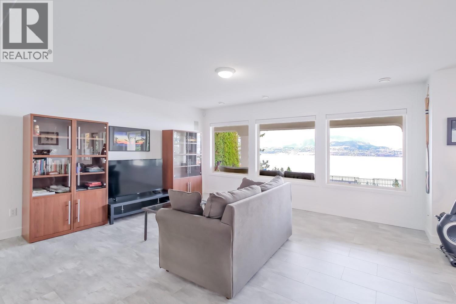 378 Okaview Road, Kelowna, British Columbia  V1W 4K3 - Photo 29 - 10383807