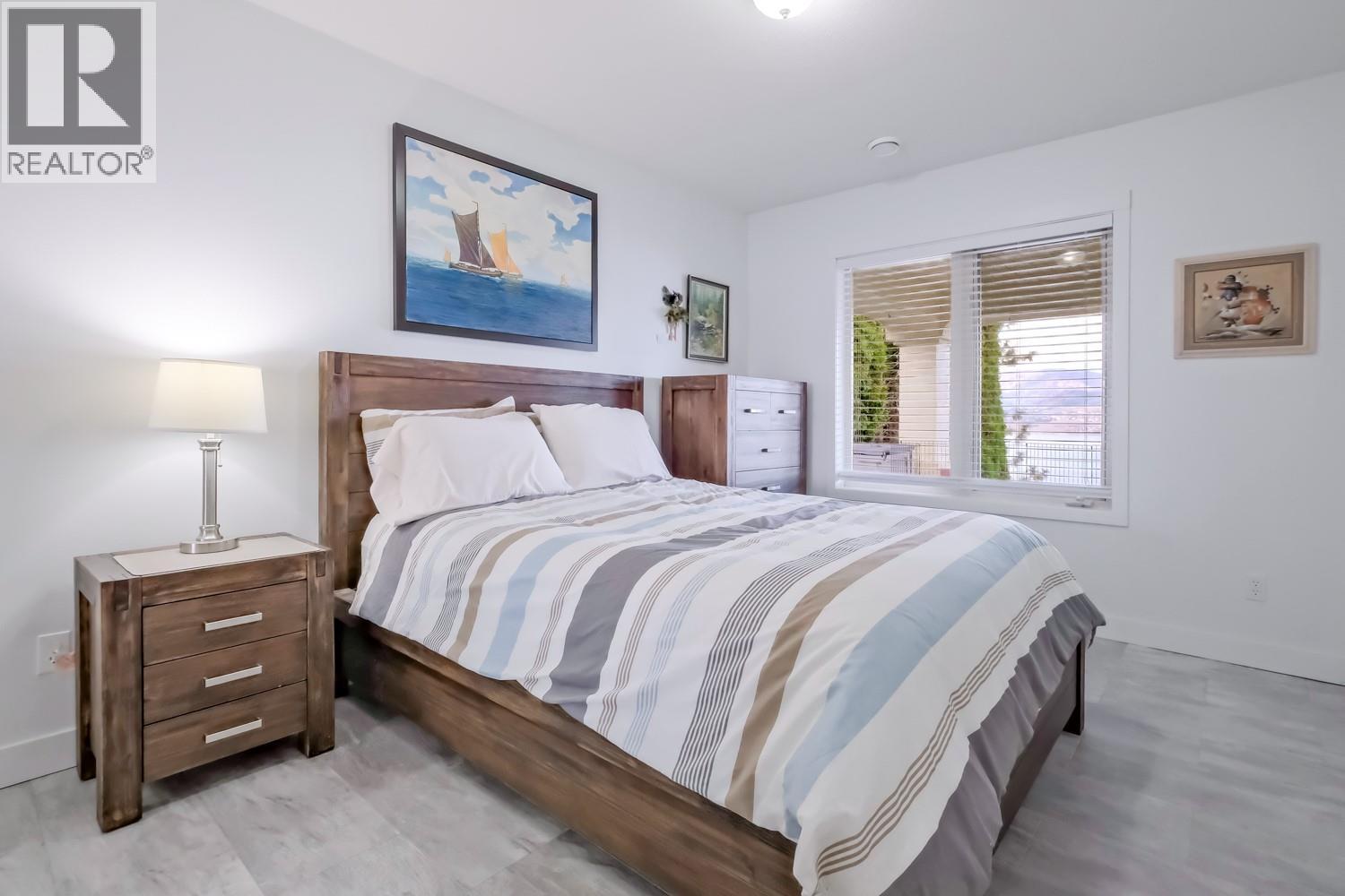 378 Okaview Road, Kelowna, British Columbia  V1W 4K3 - Photo 33 - 10383807