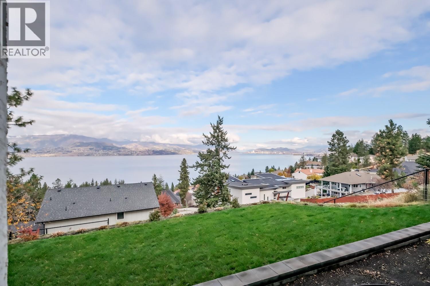 378 Okaview Road, Kelowna, British Columbia  V1W 4K3 - Photo 47 - 10383807