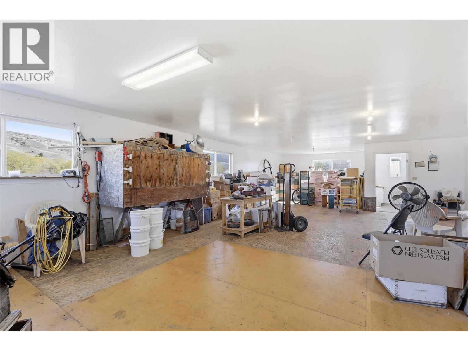 1559 Steelhead Road, Kamloops, British Columbia  V0K 2J0 - Photo 35 - 10383487