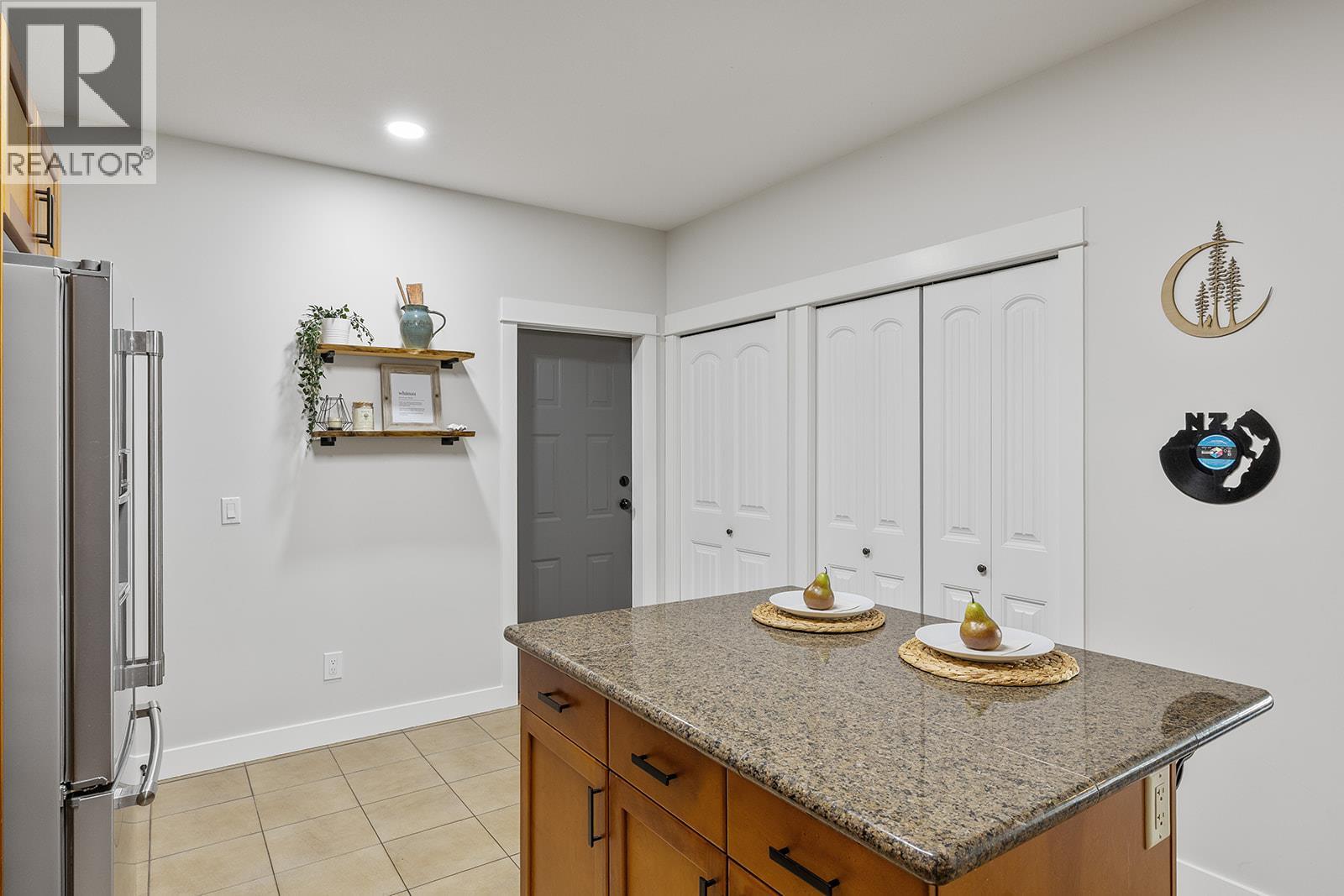 3350 Woodsdale Road Unit# 401, Lake Country, British Columbia  V4V 2R7 - Photo 32 - 10383353