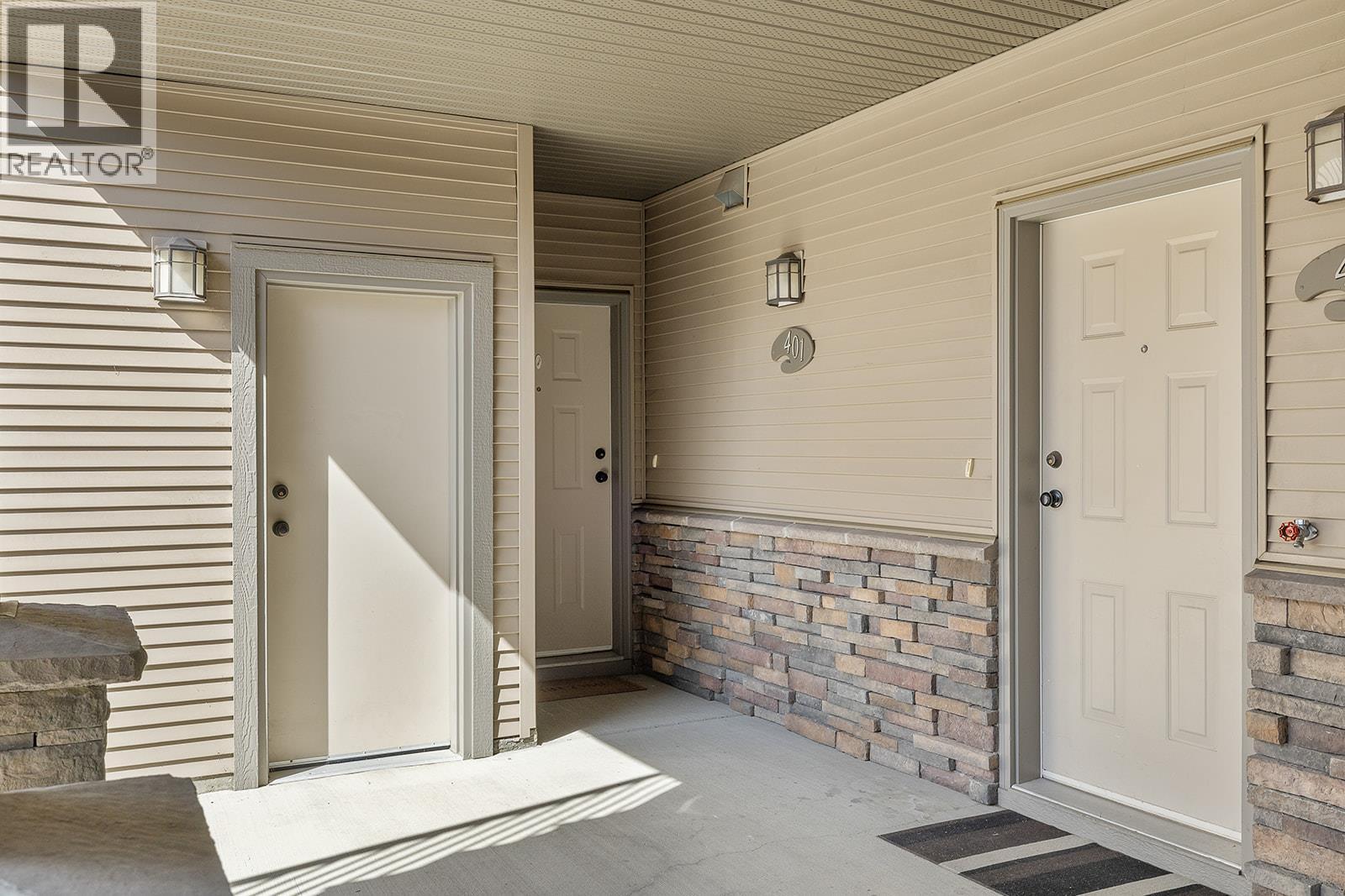 3350 Woodsdale Road Unit# 401, Lake Country, British Columbia  V4V 2R7 - Photo 4 - 10383353