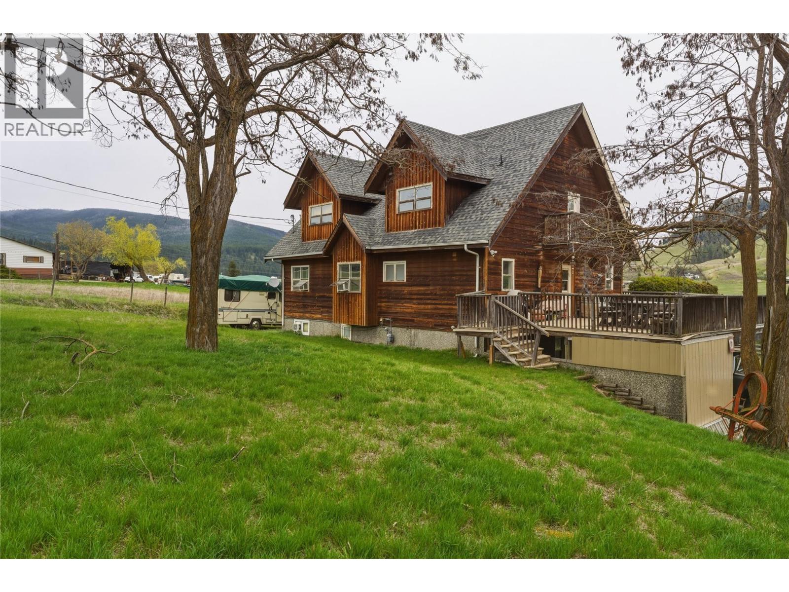 4864 South Grandview Flats Road, Spallumcheen, British Columbia  V4Y 0P5 - Photo 2 - 10382089