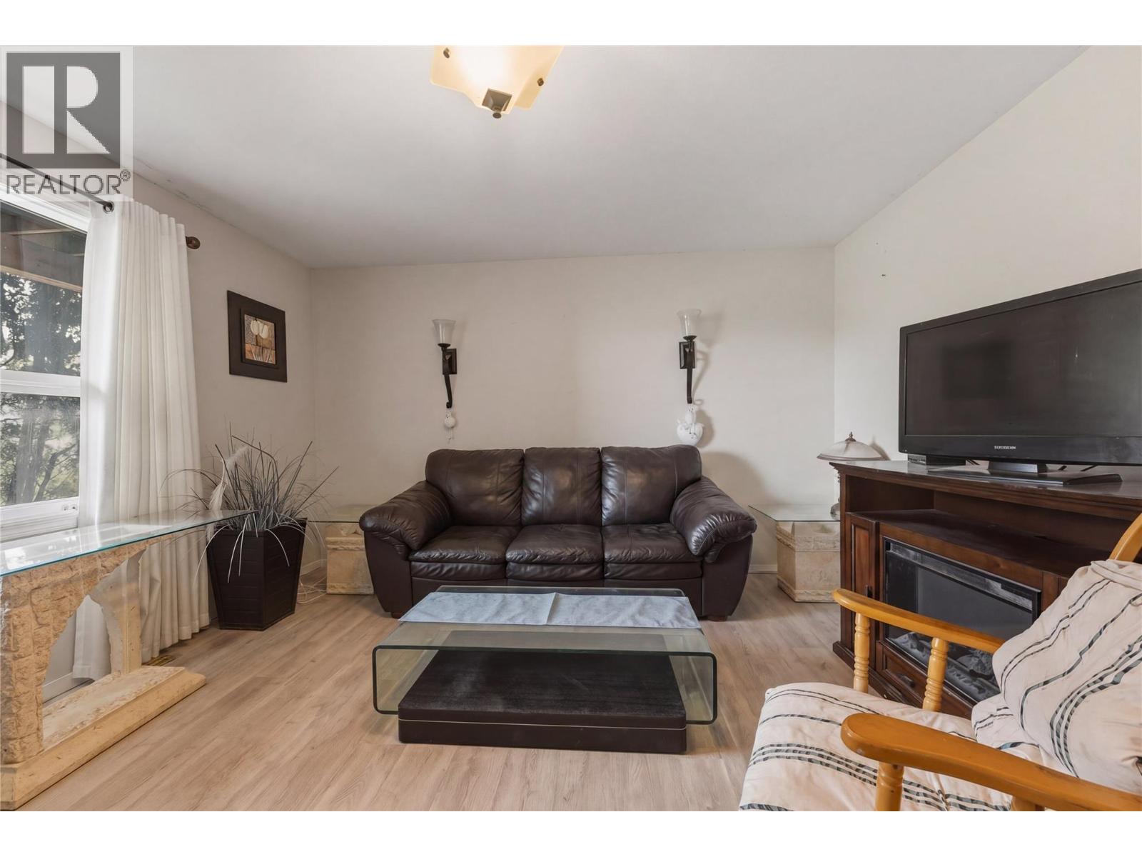 4864 South Grandview Flats Road, Spallumcheen, British Columbia  V4Y 0P5 - Photo 28 - 10382089