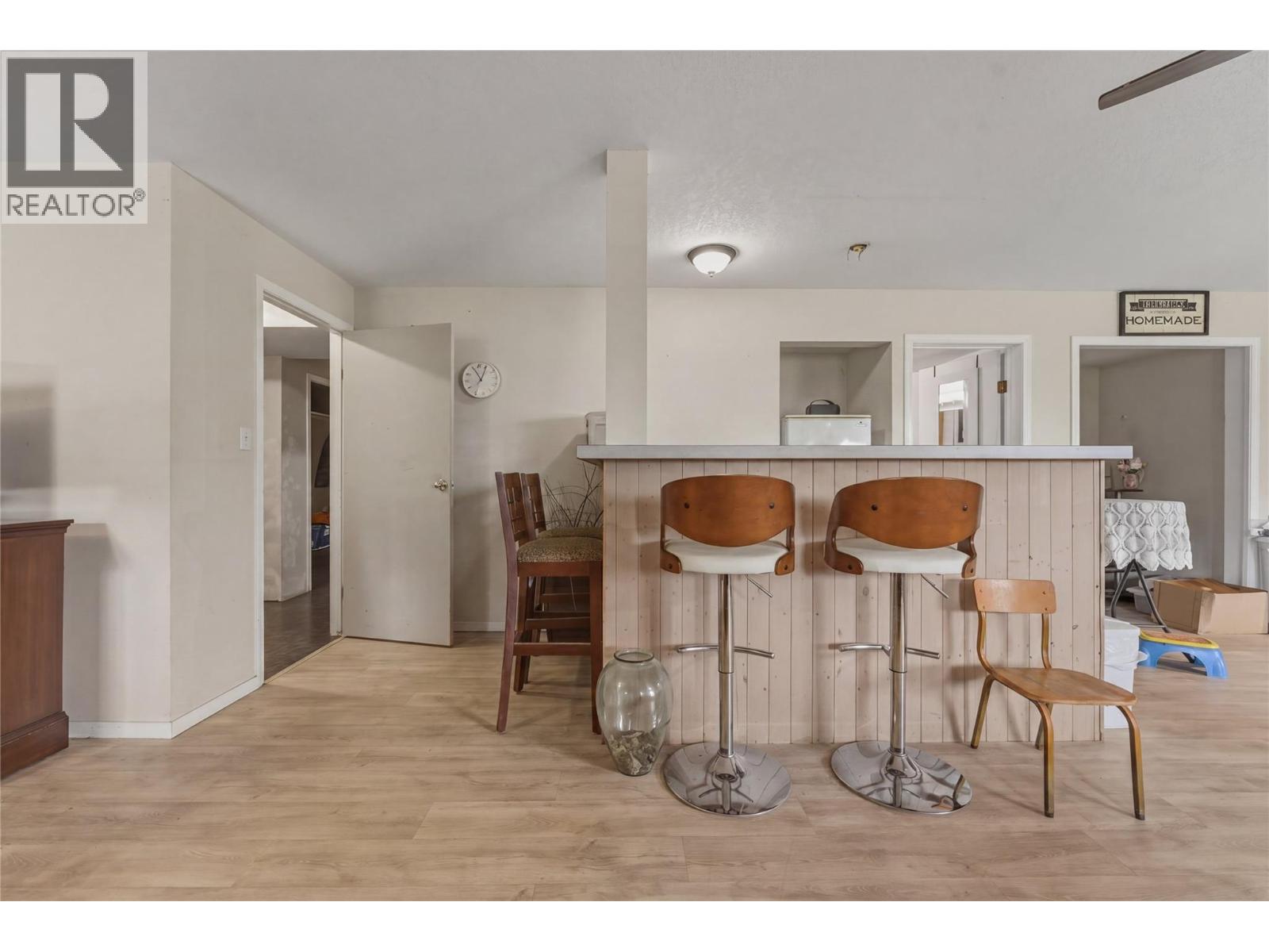 4864 South Grandview Flats Road, Spallumcheen, British Columbia  V4Y 0P5 - Photo 29 - 10382089