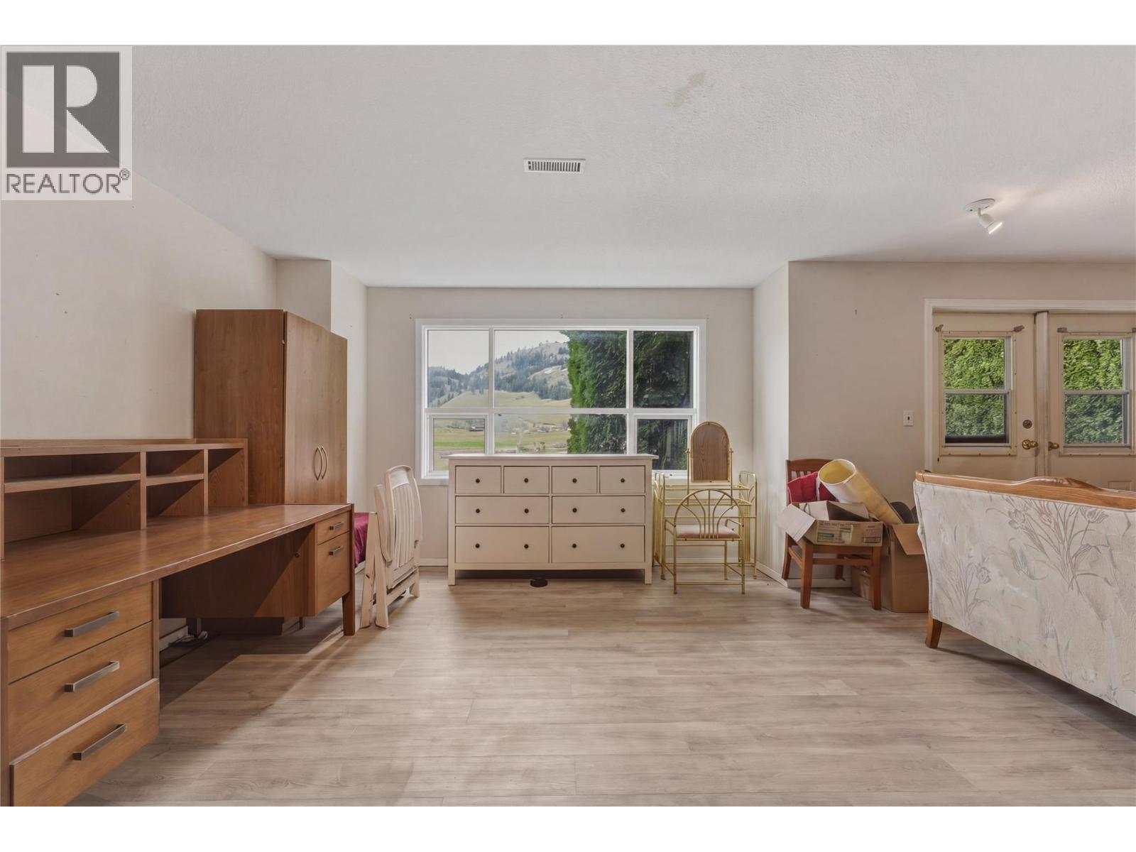 4864 South Grandview Flats Road, Spallumcheen, British Columbia  V4Y 0P5 - Photo 31 - 10382089