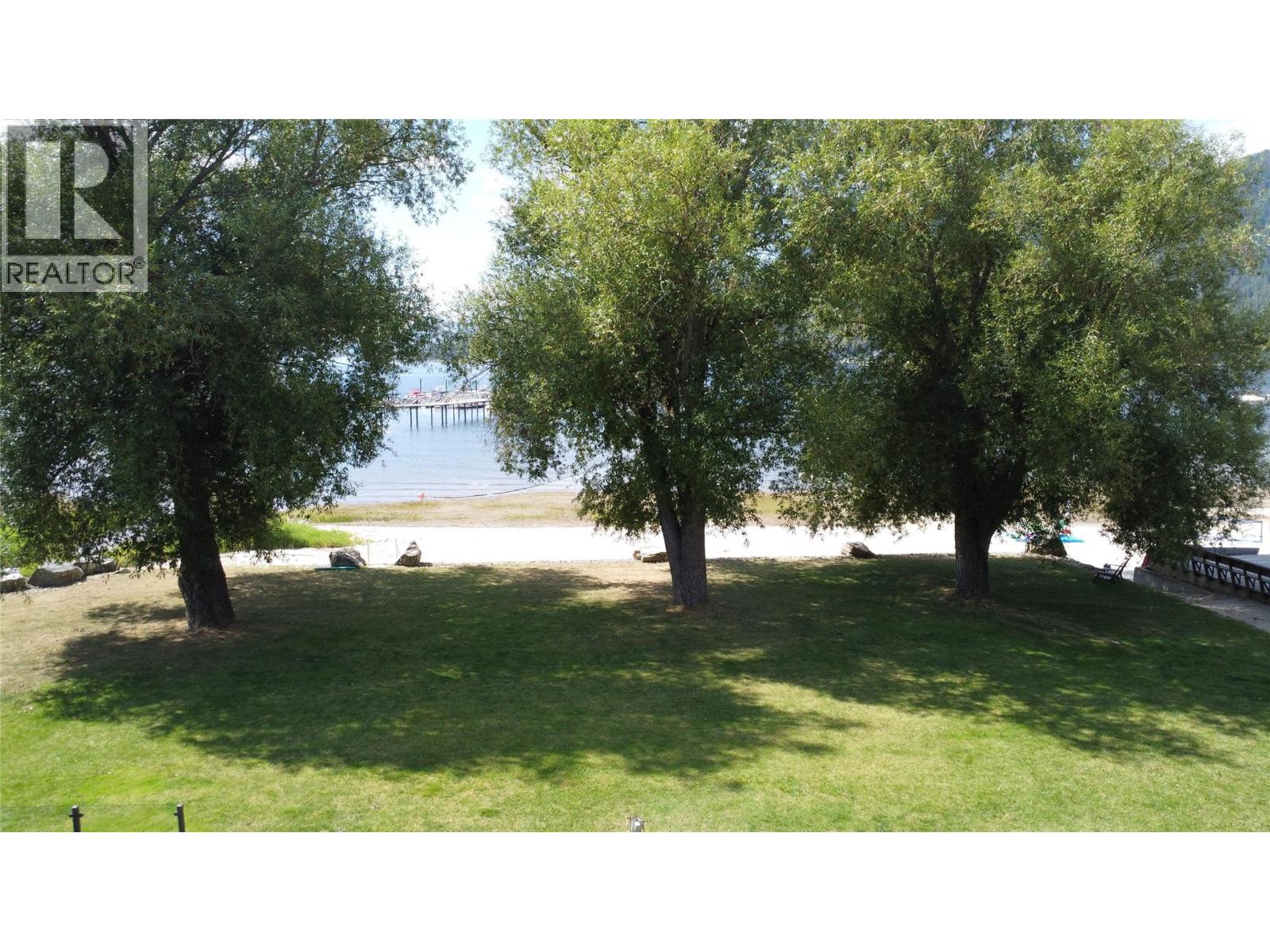 346 Highway 97a Highway, Sicamous, British Columbia  V0E 2V1 - Photo 10 - 10383827