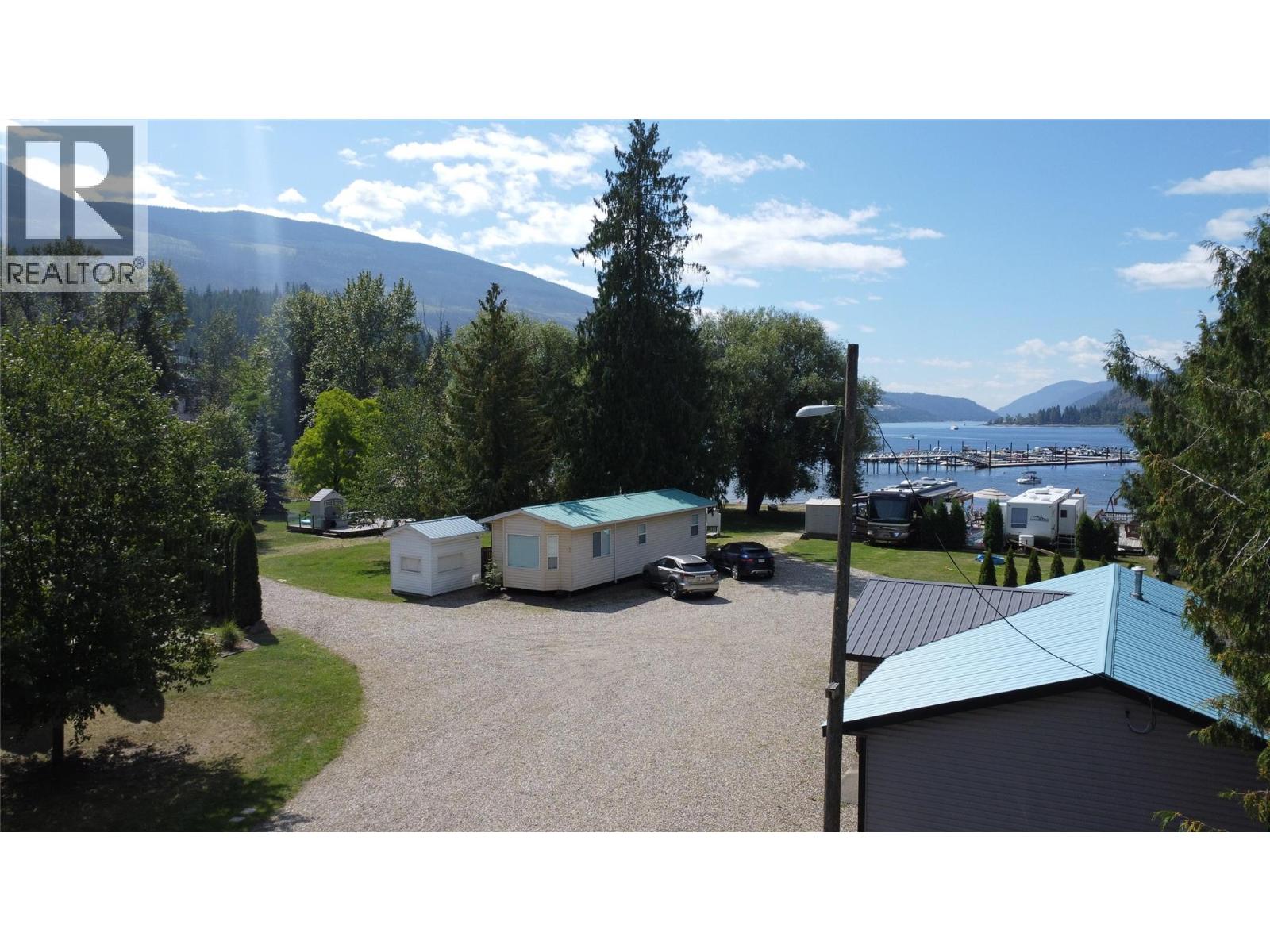 346 Highway 97a Highway, Sicamous, British Columbia  V0E 2V1 - Photo 13 - 10383827