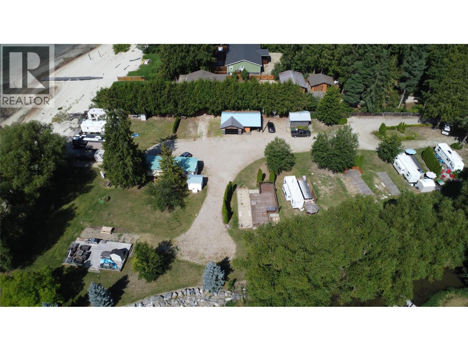 346 Highway 97a Highway, Sicamous, British Columbia  V0E 2V1 - Photo 4 - 10383827