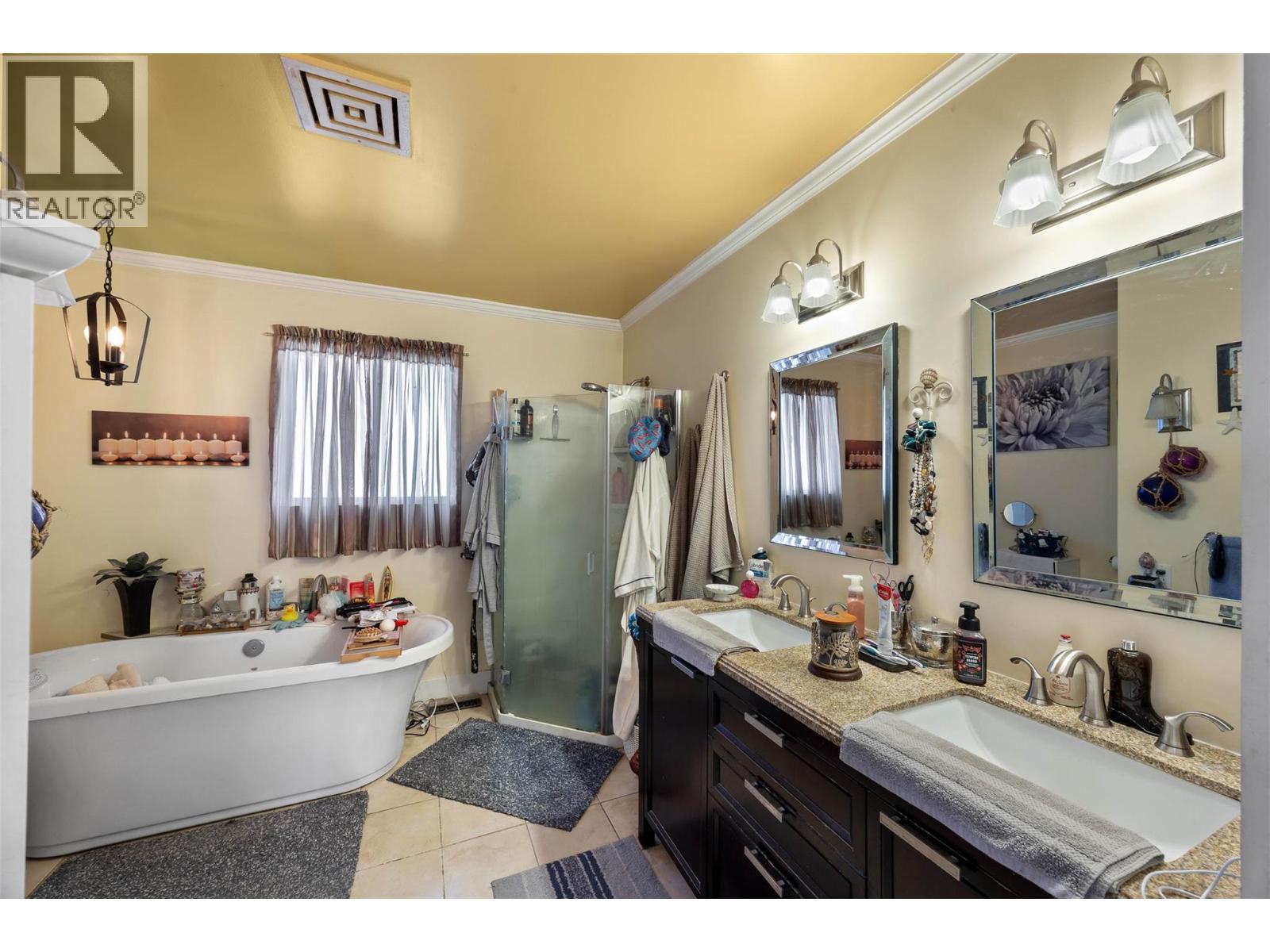 4602 Strawberry Lane, Kamloops, British Columbia  V2H 1L6 - Photo 14 - 10383804