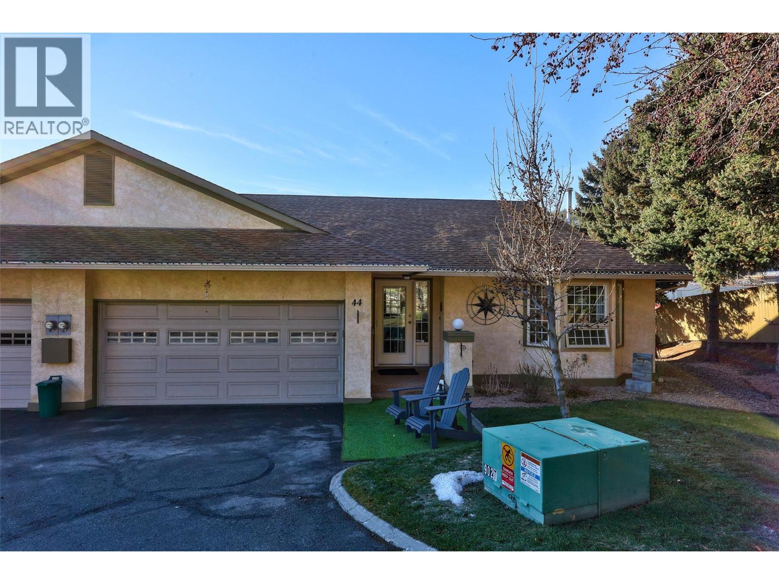 1750 Pacific Way Unit# 44, Kamloops, British Columbia  V2E 2K8 - Photo 2 - 10383790