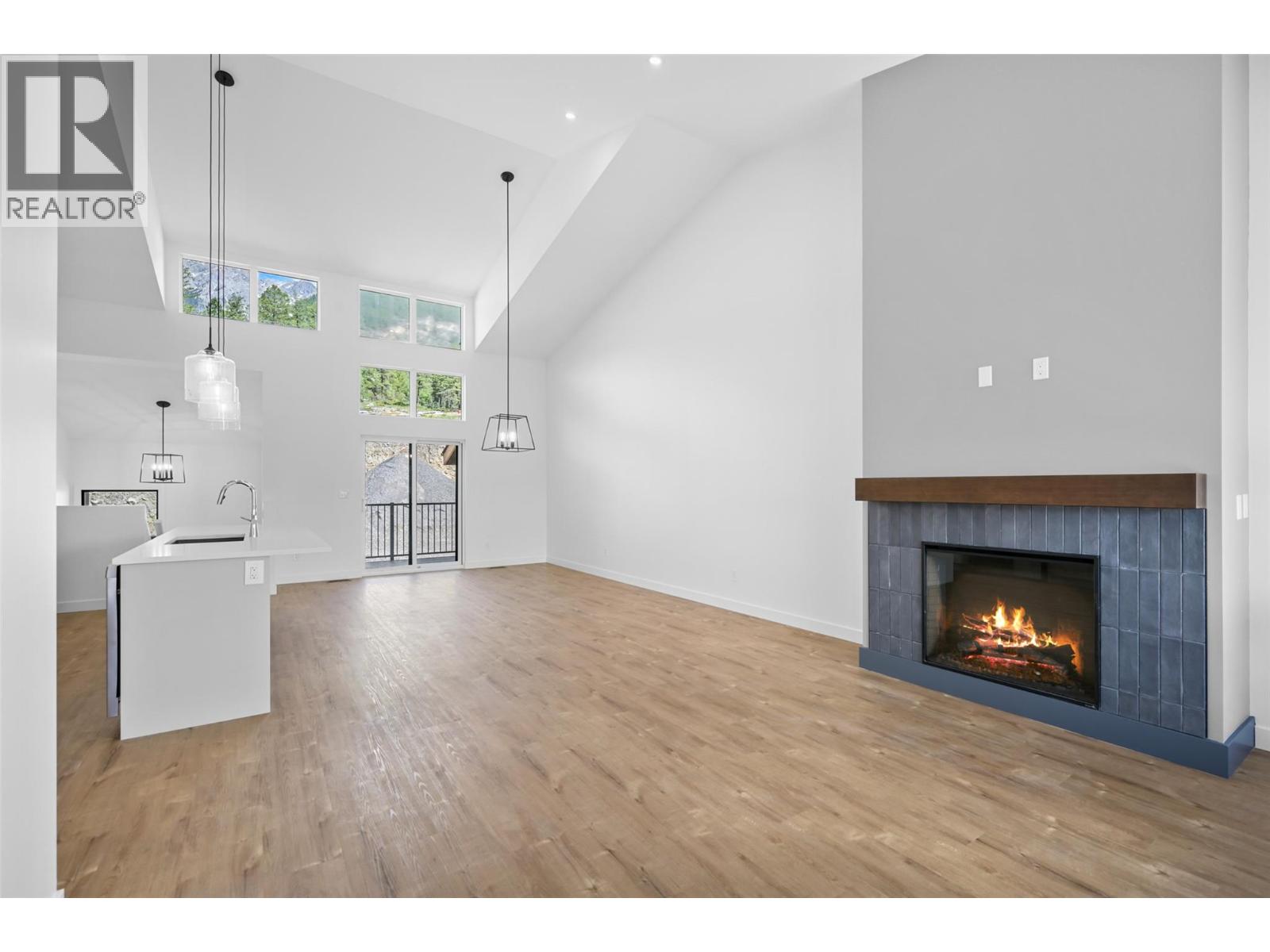 5150 Fairway Drive Unit# 22a, Fairmont Hot Springs, British Columbia  V0B 2L0 - Photo 17 - 10383563