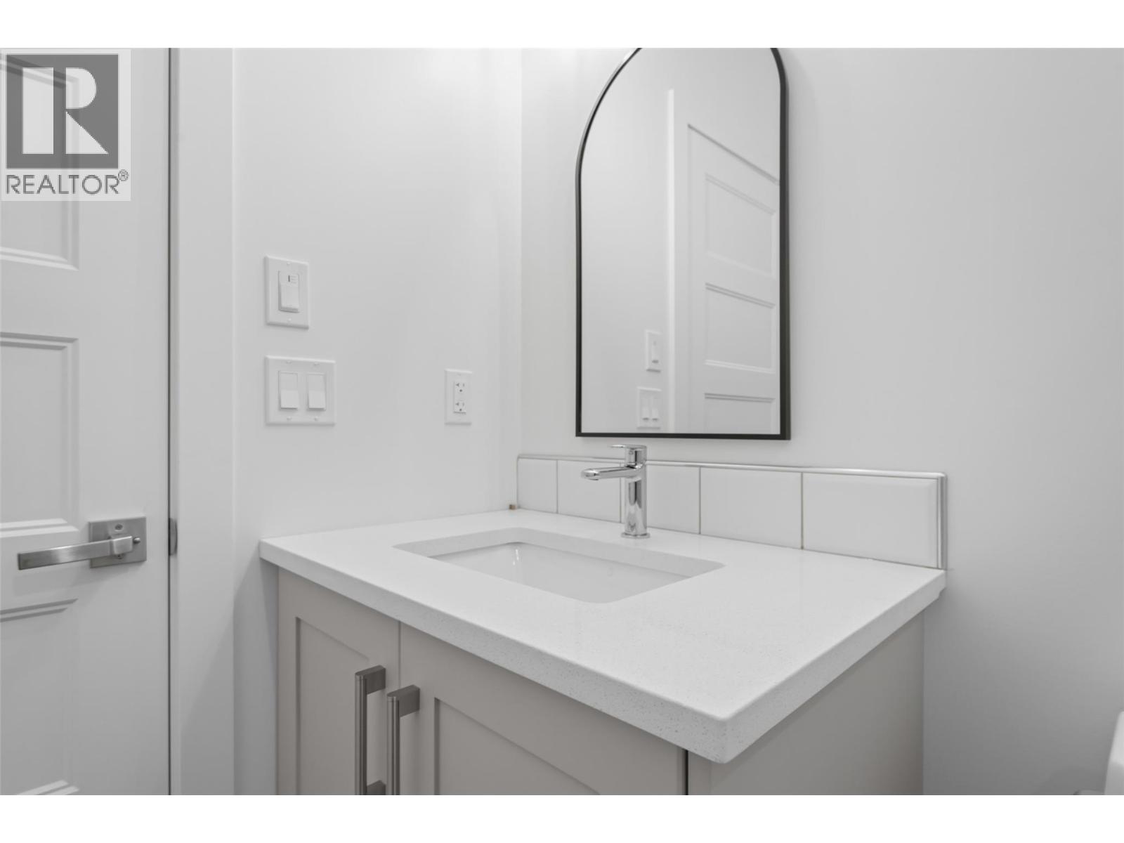 5150 Fairway Drive Unit# 22a, Fairmont Hot Springs, British Columbia  V0B 2L0 - Photo 31 - 10383563