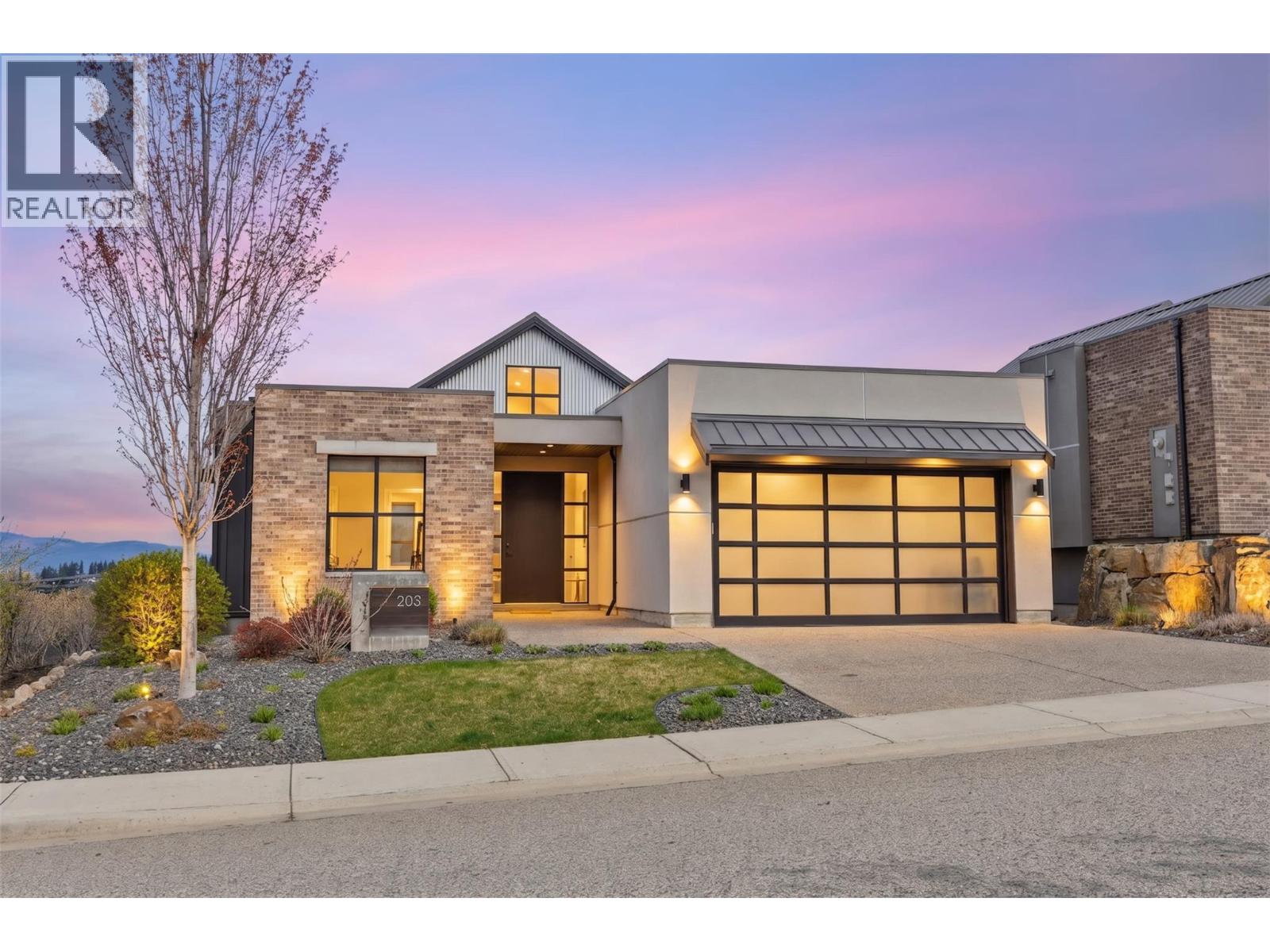 203 Grange Drive, Vernon, British Columbia  V1H 2M1 - Photo 1 - 10382342