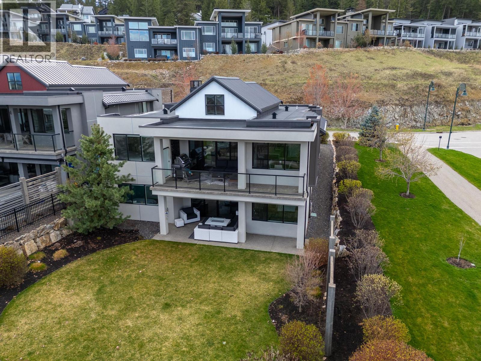 203 Grange Drive, Vernon, British Columbia  V1H 2M1 - Photo 65 - 10382342