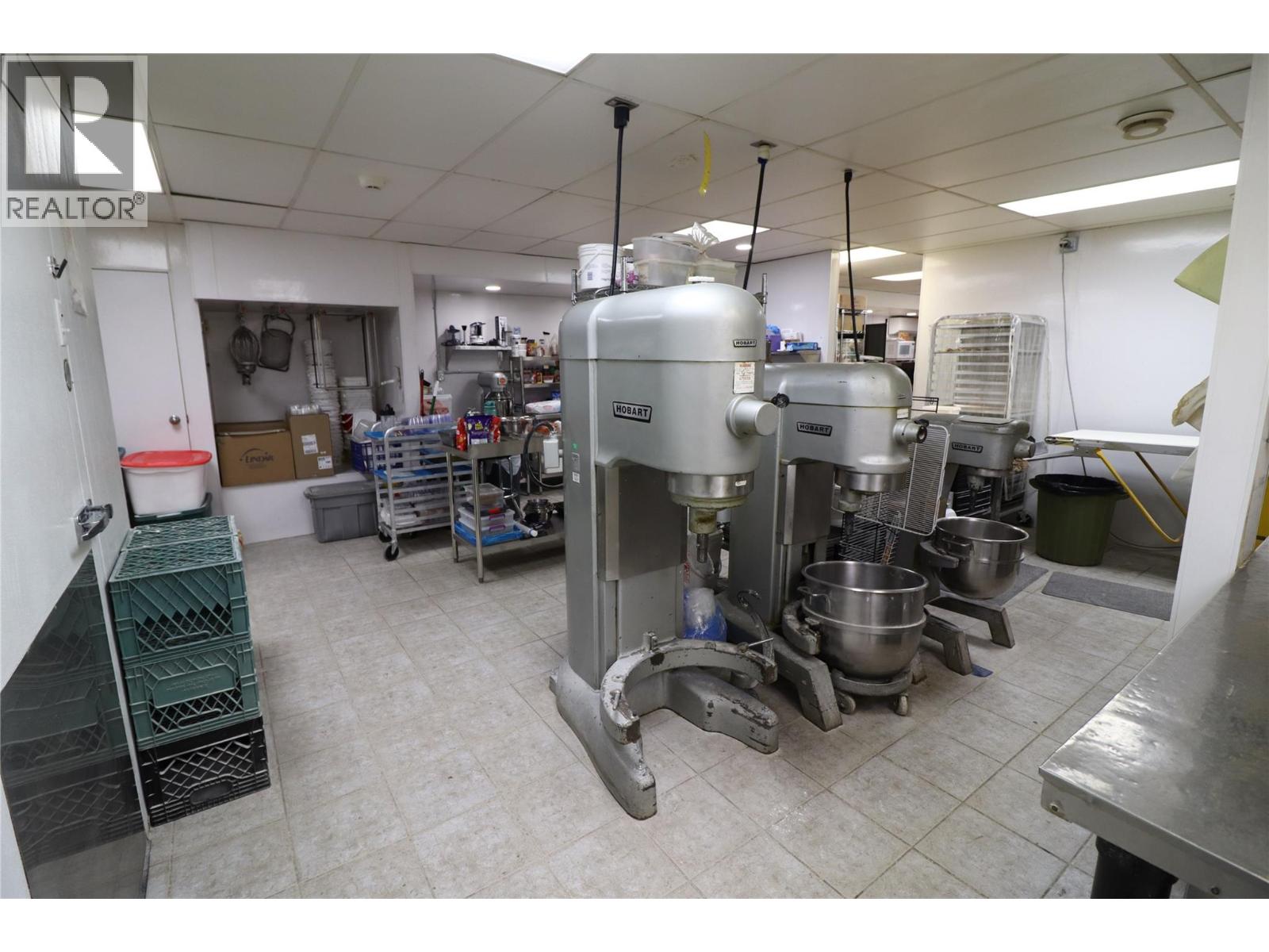 419 Mt Paul Way, Kamloops, British Columbia  V2H 1A7 - Photo 13 - 10382040