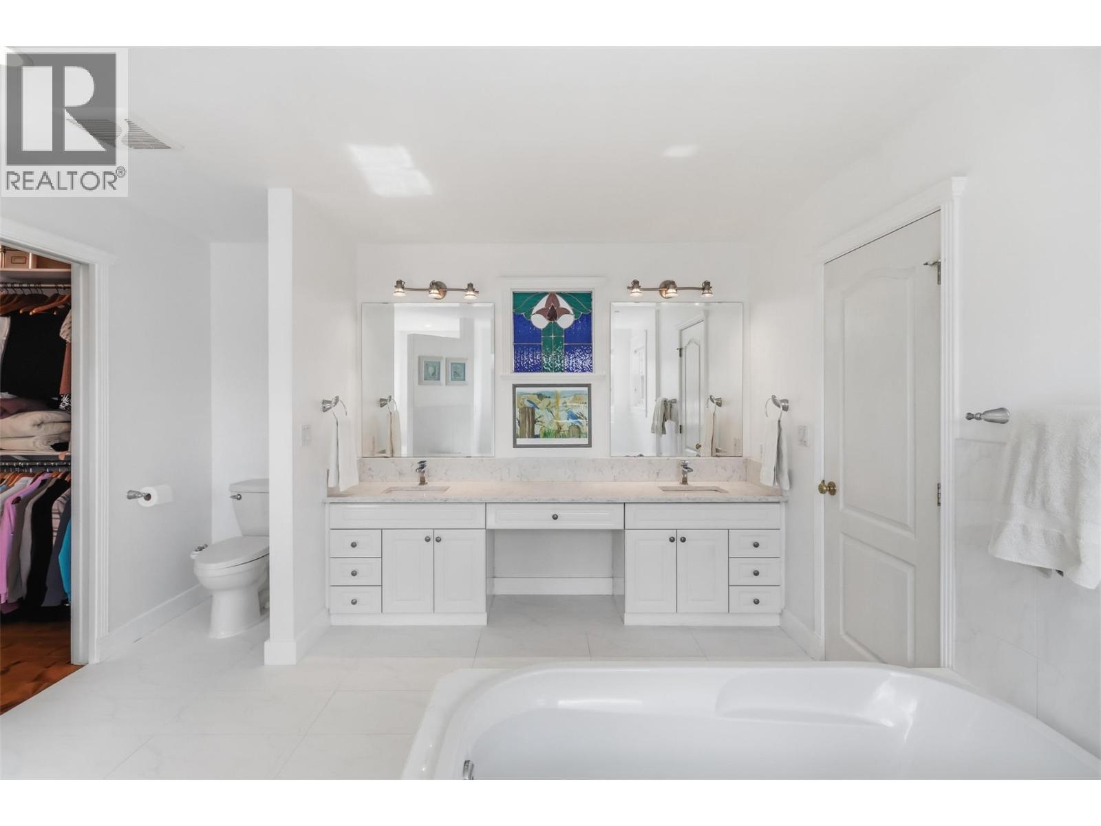 260 Sunhill Court, Kamloops, British Columbia  V2E 2P5 - Photo 33 - 10383817